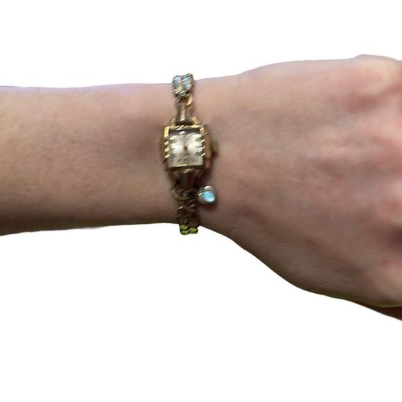 10k ROSE GOLD FILLED VINTAGE ELMONT WINDING WATCH - Picture 3 of 11